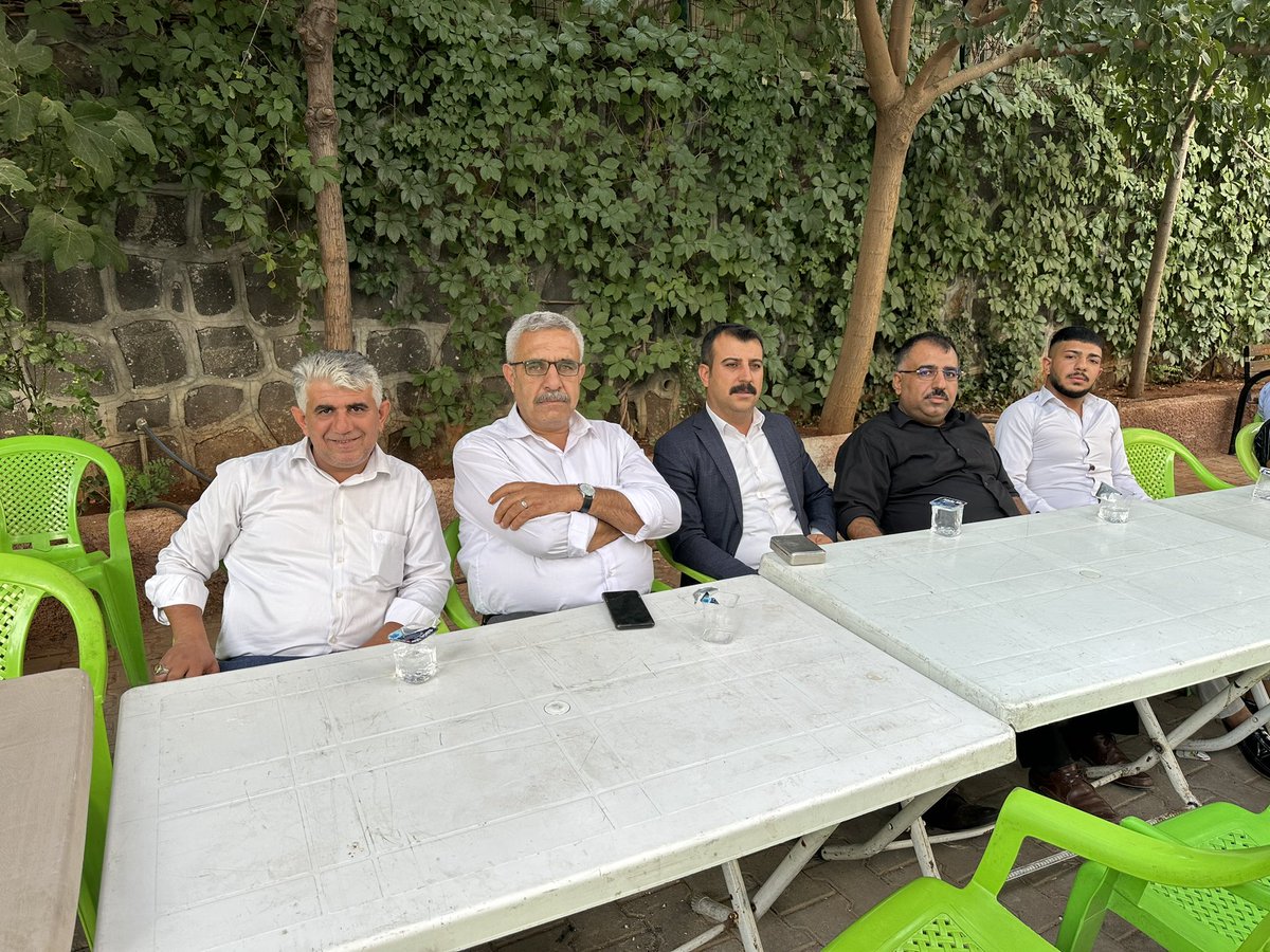 Gaziantep Rufai Kanaat Önderlerinden Seyyid İbrahim Kılıç’ın vefat eden babası için düzenlediği Mevlid’e katılıp hayır duasında bulunduk.

Allah hayırlarını kabul eylesin.