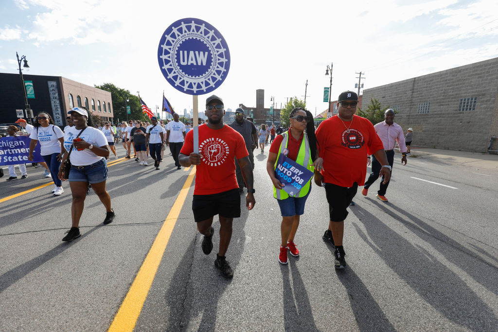 JustCapital's tweet photo. In this week's #JUSTReport, we go deep on the UAW strike, take a look at the environmental cost of #AI, check out some of the highlights of the 2023 @FORTUNE Impact Initiative, and more. Check out the whole issue (and subscribe!) below: https://t.co/sqMmR1ERTs https://t.co/53Exs1FiMM