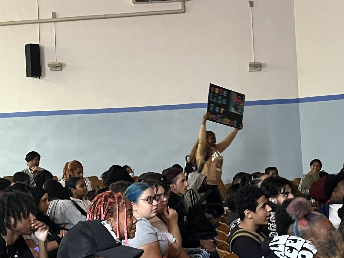 MsTancredi's tweet photo. Student voice is a crucial part of the mission and vision at SFC. Our students started strong with our student government elections this week! https://t.co/VeYnKwz2xu