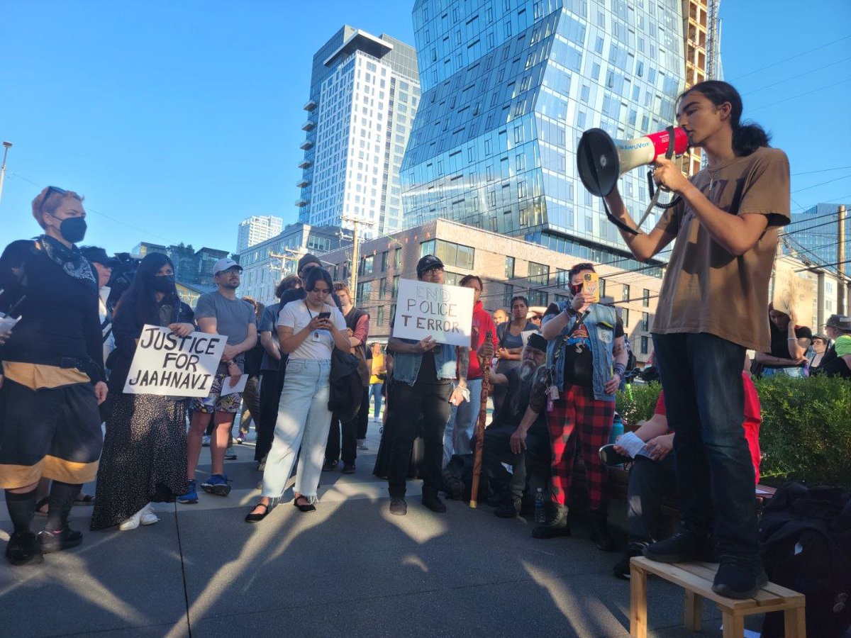 uw_psu's tweet image. We're proud to have spoken at @SeattleAarpr 's rally to demand justice for Jaahnavi Kandula. #JusticeForJaahnavi