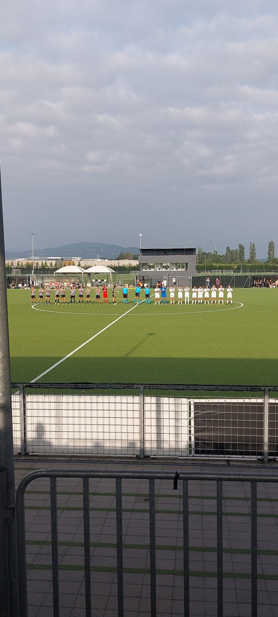 Juventus 🆚️ Sassuolo
#WomenU19
#PrimaveraFemminile