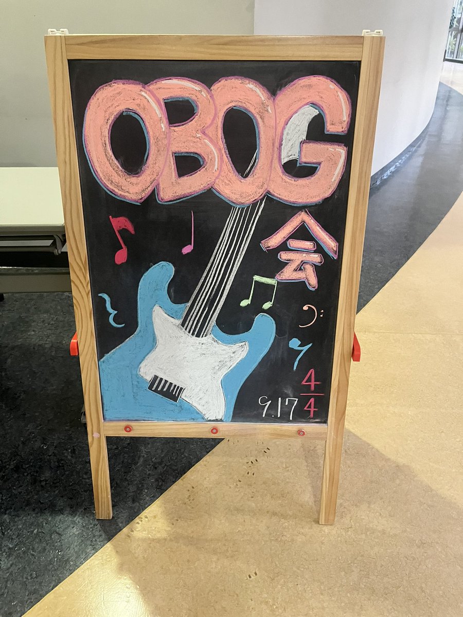 moonsasaki's tweet photo. 本日はありがとうございました！
現役生の方々も色々サポートして頂いてありがとうございました！！

1. Apex Legends Main Thema
2. 名探偵コナン メインテーマ 戦慄の楽譜ver
3. cause we've ended as lovers (哀しみの恋人たち) / JEFF BECK https://t.co/BY3Ur9614b