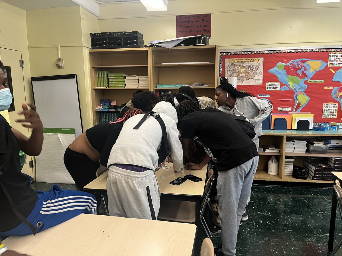 MsTancredi's tweet photo. Creating an inclusive, welcoming, and affirming atmosphere is not just for the classroom, SFC instills this into our school community as a whole as we welcome back the staff and students. #sfcfam @Classics_HS https://t.co/767OZovm5z