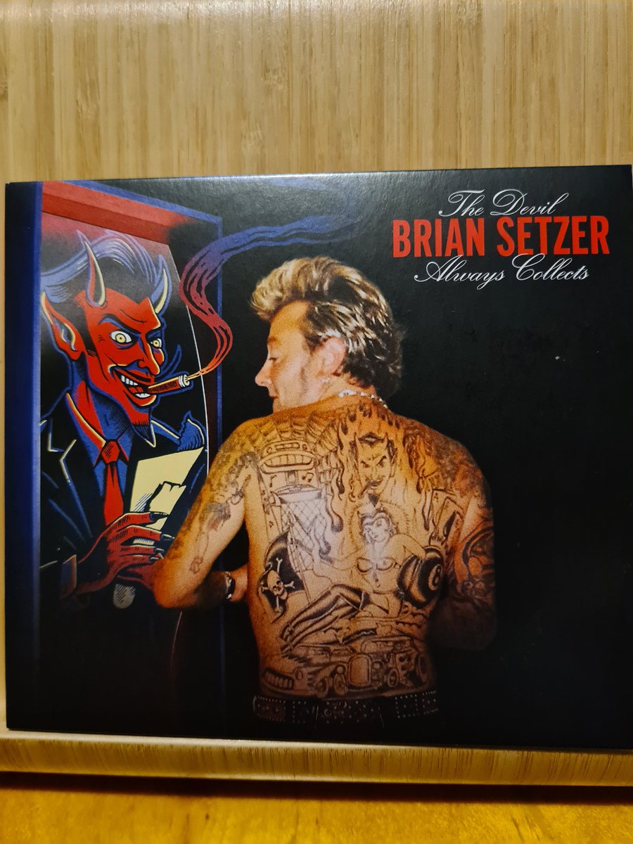 rockaholic67's tweet photo. Brand New studio album from The King of Rockabilly. #straycatssunday #cdvouhotus #musaX https://t.co/XWcMLxx2g5