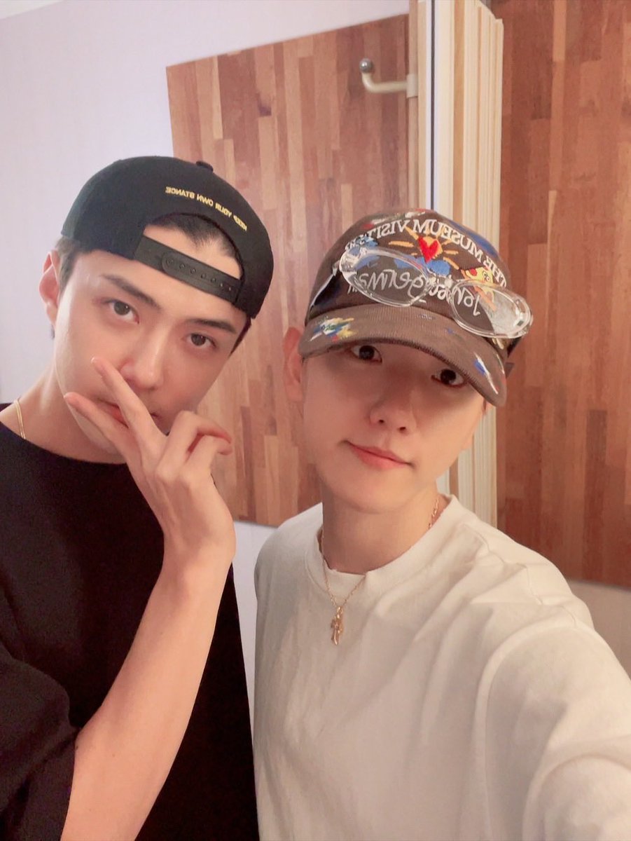 sebaekcore's tweet photo. happy sebaek day dear sebaekists!! 🐥🐶 i apologize for not being very active but i’ll try to post something at least once a day cuz our babies deserve it 🥹🫶🏻 https://t.co/5nq79Ifyi6