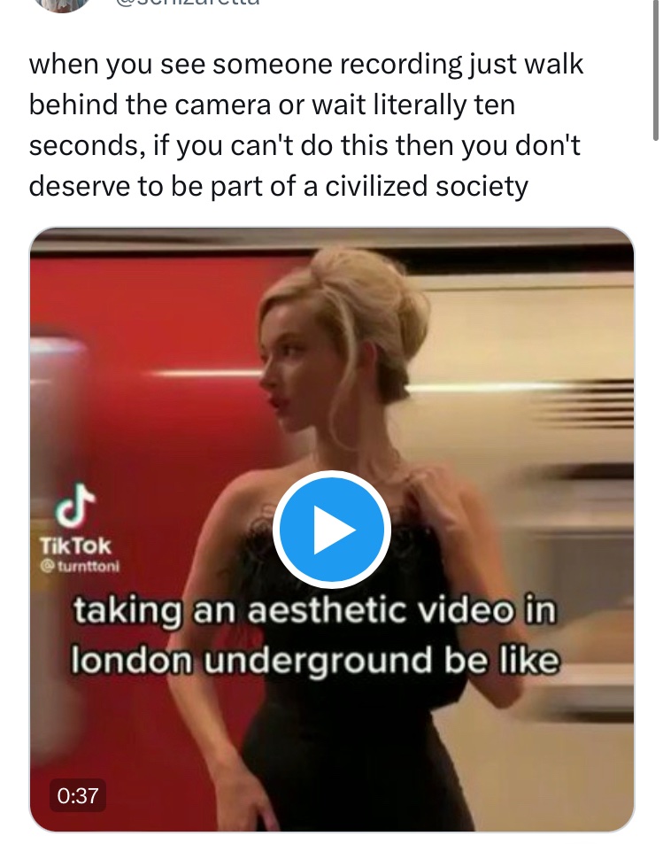 Reminder that it is ALWAYS ok to walk through an influencer’s shot. Wherever you are going and whatever you are doing is, by definition, more important than trying to cosplay a fulfilling or desirable life (without shooting permits).
