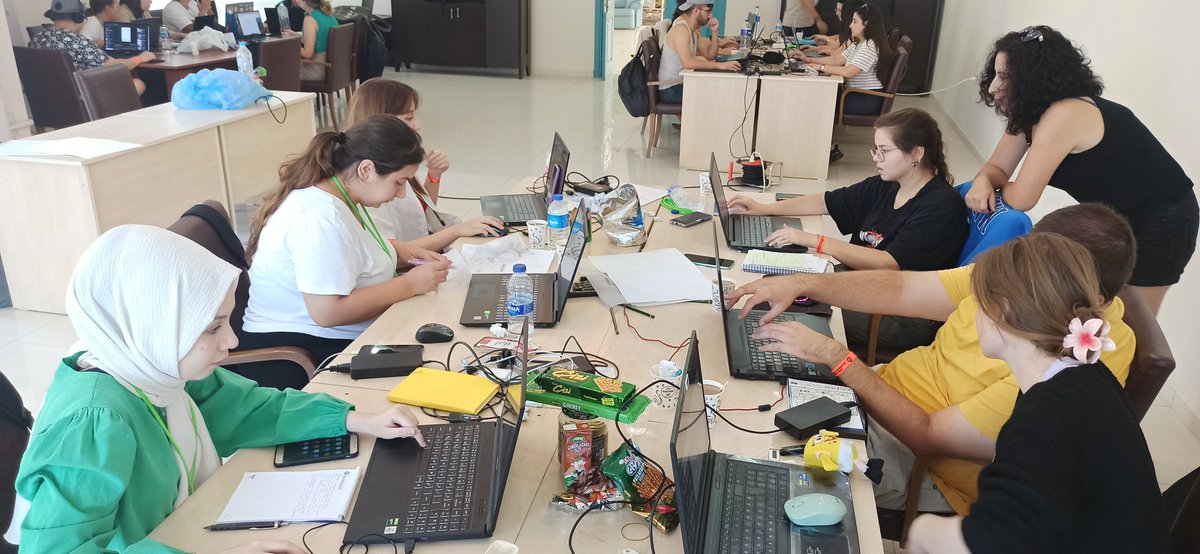 PEMDER Didim Eğitimi Başarıyla Tamamlandı
Eğitim kapsamında öğrenciler Didim Akköy Kentsel Sit Alanı, Didim Merkez Arkeopark Alanı ve Milas Kıyıkışlacık İasos Arkeolojik Sit Alanı için birbirinden güzel konsept projeler geliştirdiler.  #TarihselPeyzajDidim #PEMDER #PemderAkademi