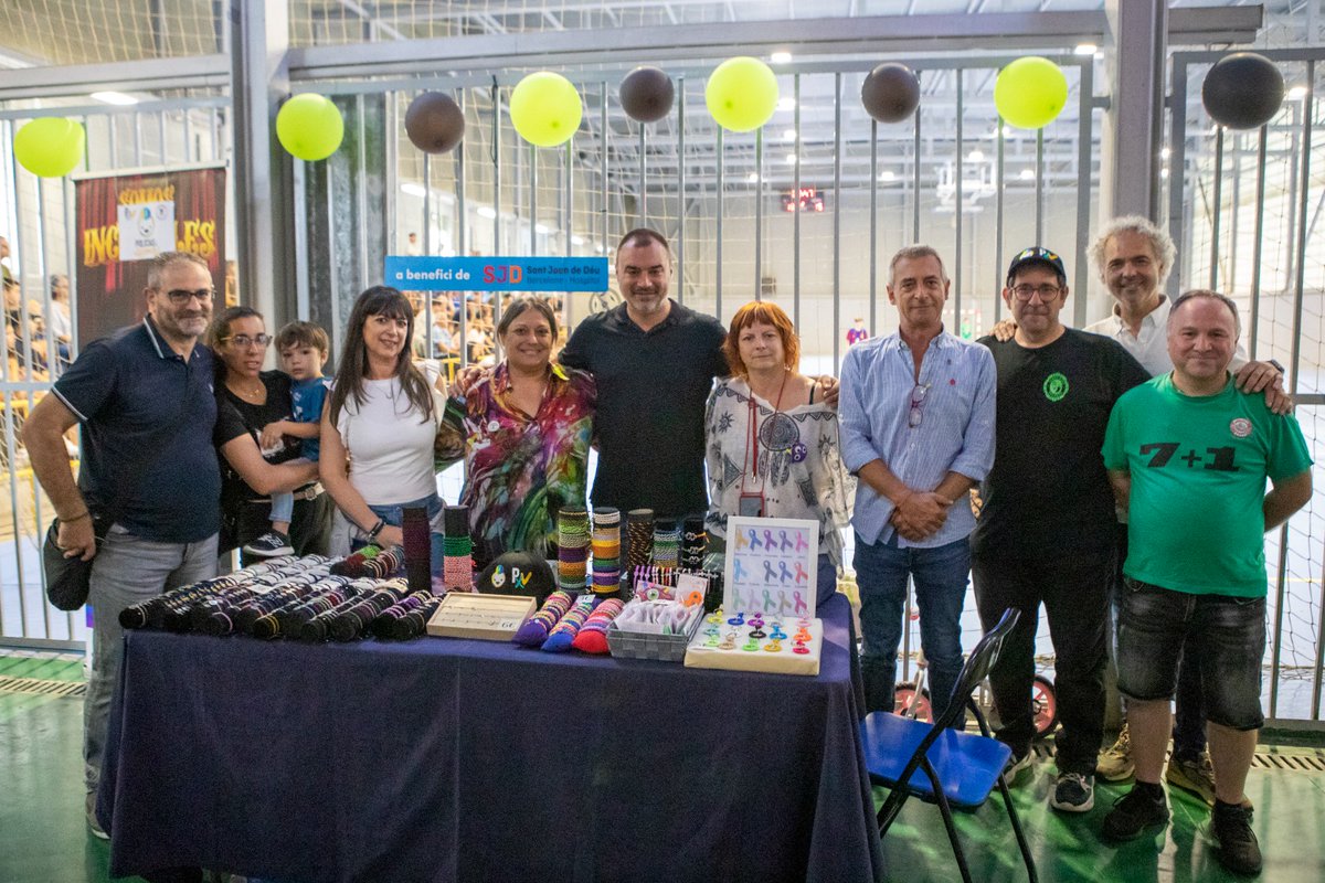 Jordi Ballart Pastor (@jordi_ballart) on Twitter photo 🤾♂️Aquest cap de setmana s’ha celebrat el 7è torneig de pretemporada de handbol que organitza Club <a href="/HandbolEgara/">Handbol Ègara</a> dirigit a les categories infantil i cadet.
👏Avui he passat per presenciar les semifinals i felicitar al club per organitzar aquest gran esdeveniment! 🤾♂️Aquest cap de setmana s’ha celebrat el 7è torneig de pretemporada de handbol que organitza Club <a href="/HandbolEgara/">Handbol Ègara</a> dirigit a les categories infantil i cadet.
👏Avui he passat per presenciar les semifinals i felicitar al club per organitzar aquest gran esdeveniment!