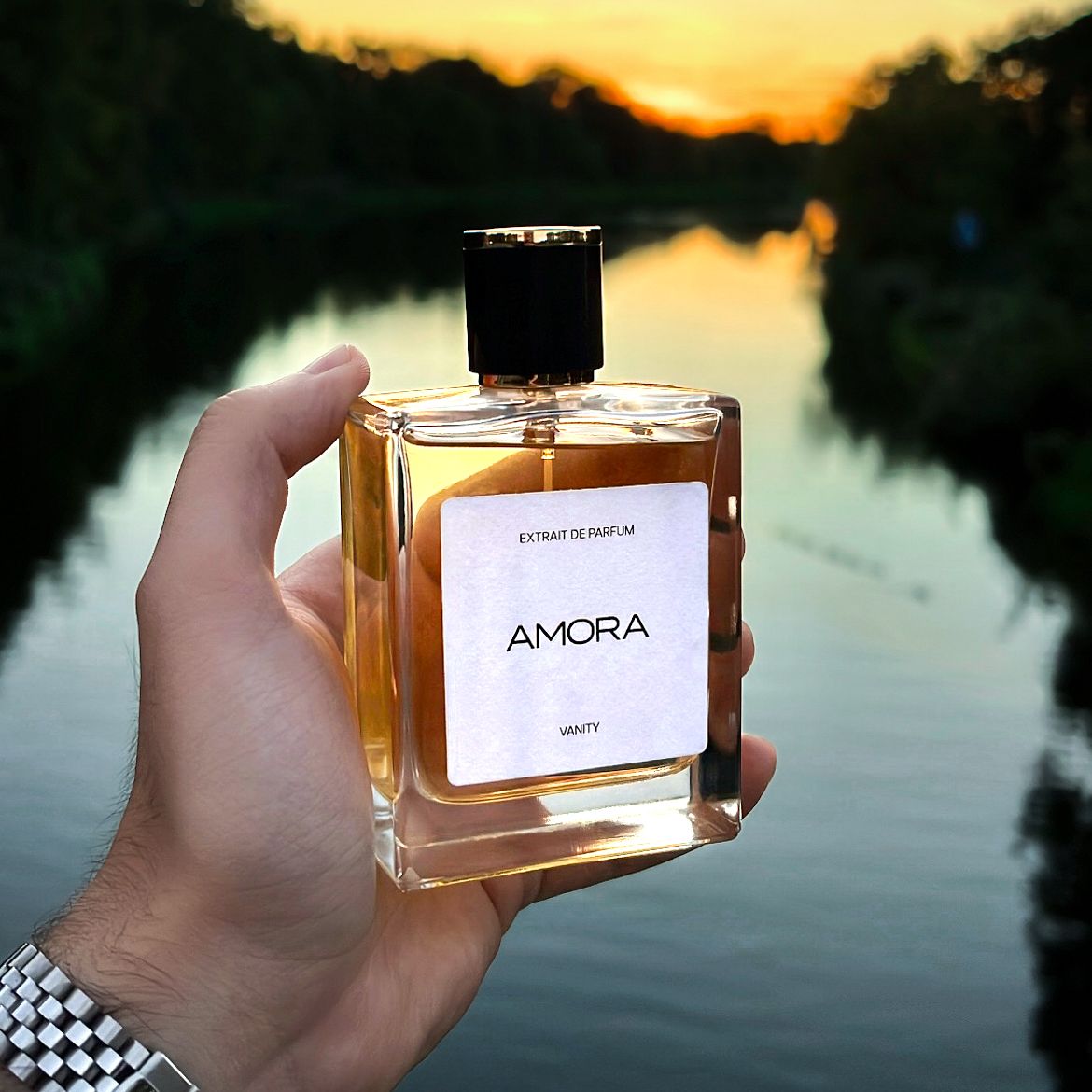 ππ¦π¨π«π π
π«ππ π«ππ§ππ (@amorafragrance) on Twitter photo Heute launchen wir offiziell unseren neuen Brand Amora Fragrance mit unserer Eigenkreation 'Vanity'.
Dazu verlosen wir direkt 5 kostenlose Exemplare!
1. <a href="/AmoraFragrance/">ππ¦π¨π«π π
π«ππ π«ππ§ππ</a> folgen
2. Retweeten Heute launchen wir offiziell unseren neuen Brand Amora Fragrance mit unserer Eigenkreation 'Vanity'.
Dazu verlosen wir direkt 5 kostenlose Exemplare!
1. <a href="/AmoraFragrance/">ππ¦π¨π«π π
π«ππ π«ππ§ππ</a> folgen
2. Retweeten