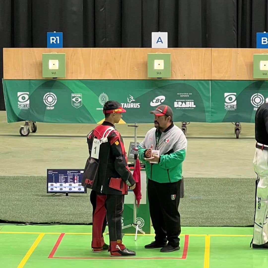 coahuilense_el's tweet photo. El coahuilense Edson Ramírez Ramos se convirtió en el primer mexicano en acceder a una final en Copas del Mundo ISSF, en el rifle de aire 10 metros varonil
Lee la nota completa aquí 👇
🔗https://t.co/hoP1XS41jQ https://t.co/cvVcDZyA9p