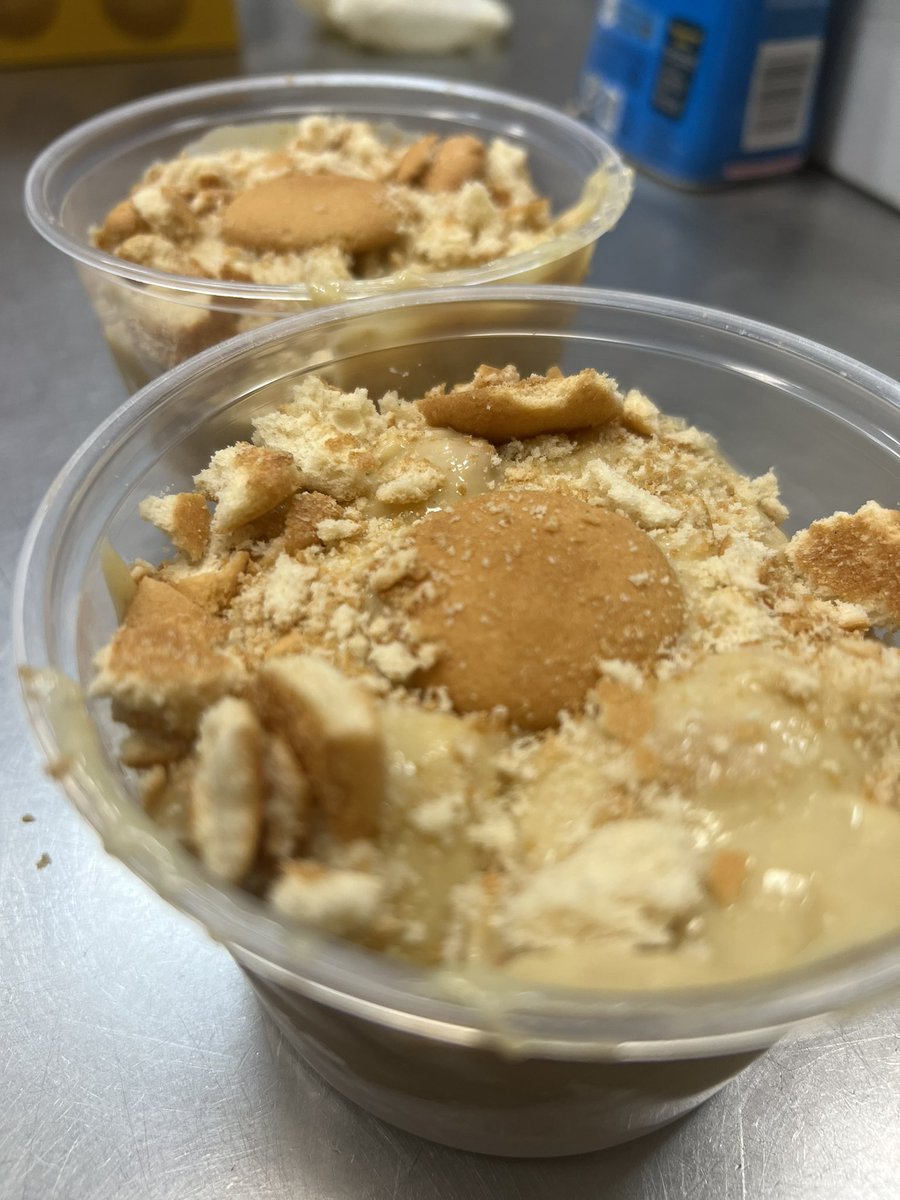 CrazyChickenLLC's tweet image. #WinginIt 122 Ocean Ave Jersey City NJ #mamaspudding