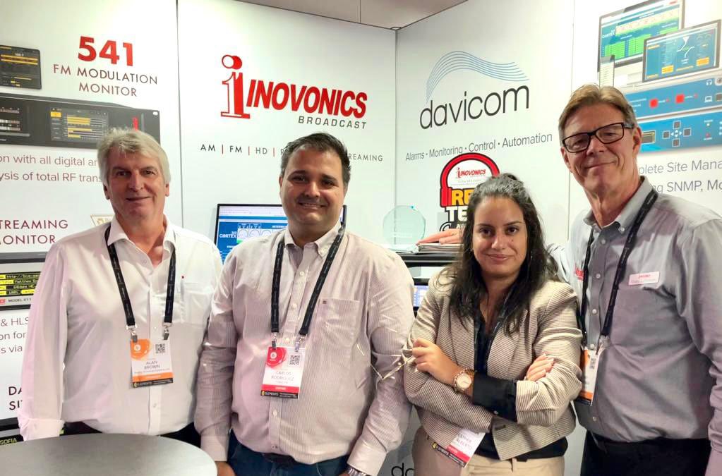 🤝 Gary (Inovonics) y Alan (Davicom) junto a nuestro equipo de TODO FM 

⚡️ Concluimos este tercer día conociendo más novedades del sector 

📩 info@todofm.com

#IBC2023