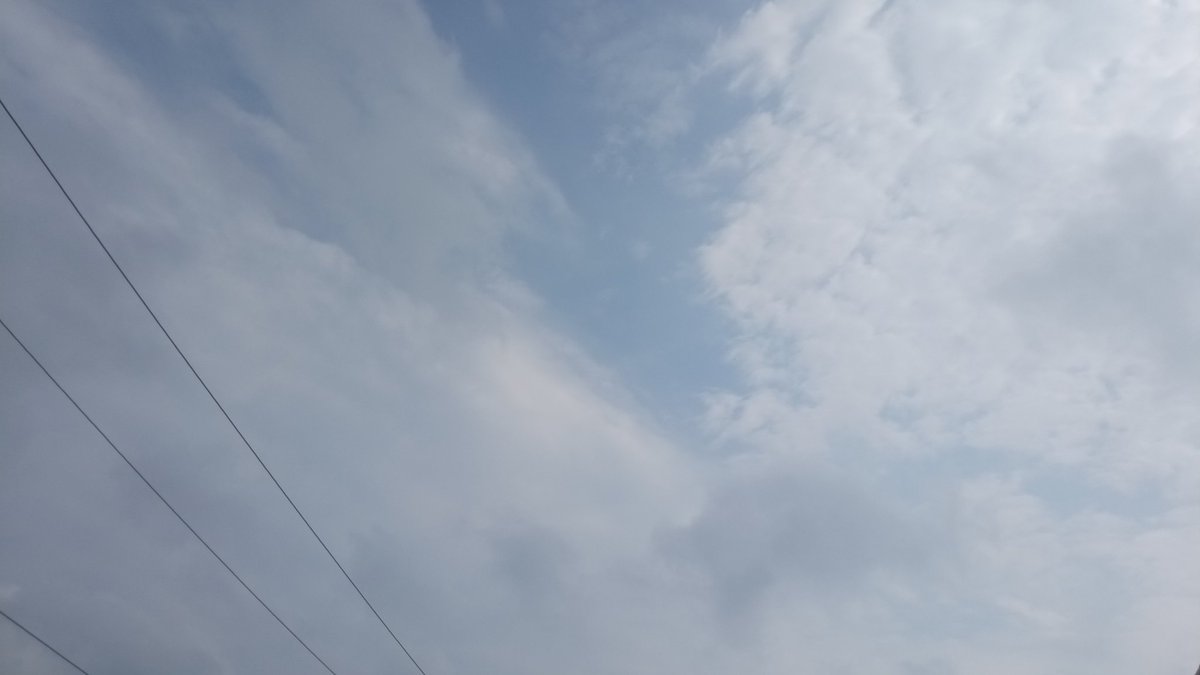 ivan261005's tweet photo. Ac, Cc y quizá, Ci en San Felipe del progreso Mex. Cielo medio cubierto 5 octas https://t.co/uhIFDup5Tx