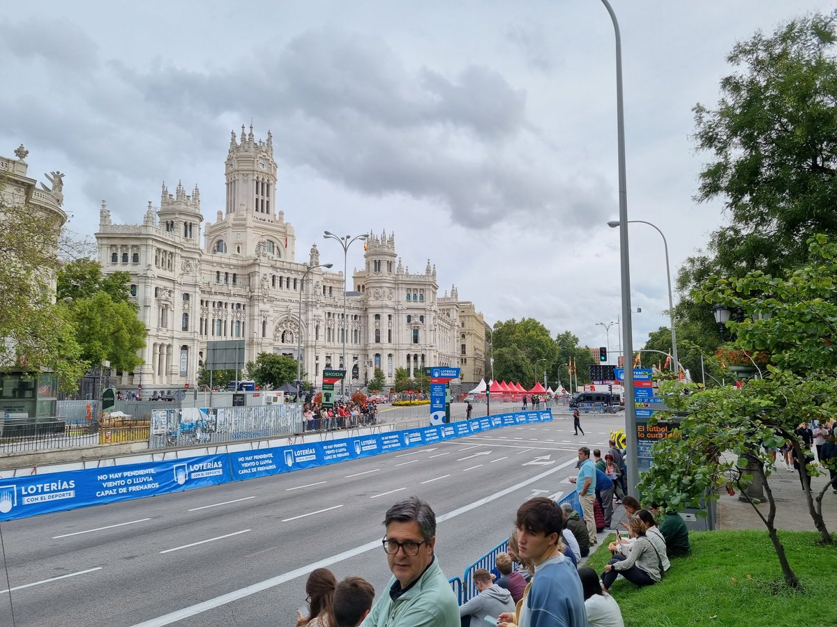 EelcoDB's tweet photo. Historisch podium voor Jumbo. Bijna daar... https://t.co/JyD0etHdU7