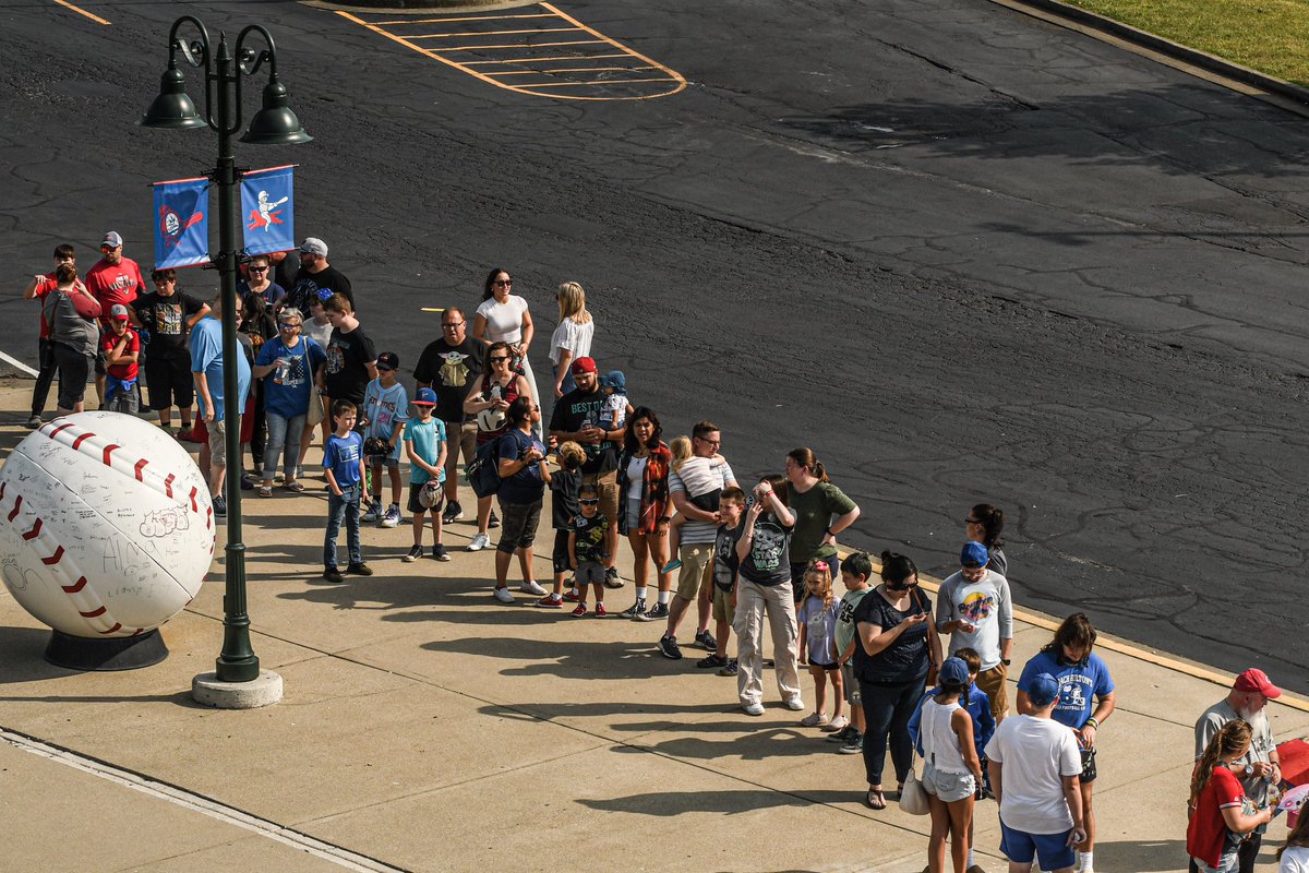 GoLexLegends's tweet photo. Today is Fan Appreciation Day 👏
To our amazing fans, you make every game a home run! Your support means the world to us. Let's keep knocking it out of the park together into the 2024 season! 💪⏰
🎟️🔗 in our bio!
#lexingtoncounterclocks2023 #lexgoclocks #fanappreciation https://t.co/M1arXestv3