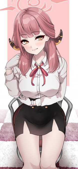 スマホの壁紙みたいにしたかったけど疲れたので表情だけ変えて作ったアルちゃん🤔 