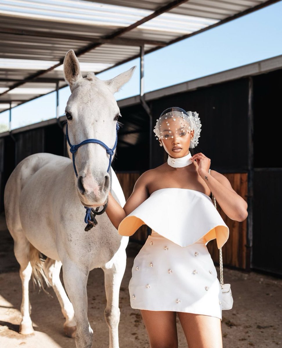 nozipho_mashaba's tweet photo. @Heineken_SA @InandaClub @OrchardOnTwo5 ‼️The Update‼️
Looks at the Heineken All-Invitational Polo happening right now at Inanda Club in Sandton.
Sinqobile Tusani
#HeinekenPolo
#InandaClub
@Heineken_SA @InandaClub @OrchardOnTwo5 https://t.co/1ZGeKQINTc