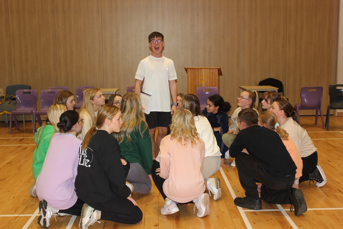 music_cvhs's tweet photo. Another successful day of rehearsals today! All in all a very productive weekend, well done to all involved! Footloose is shaping up to be another fantastic Clyde Valley show! Remember, tickets are on sale now! #Footloose #SchoolShow #FabCast @ClydeValleyHS @nlcpeople https://t.co/D6oUyZOUV4