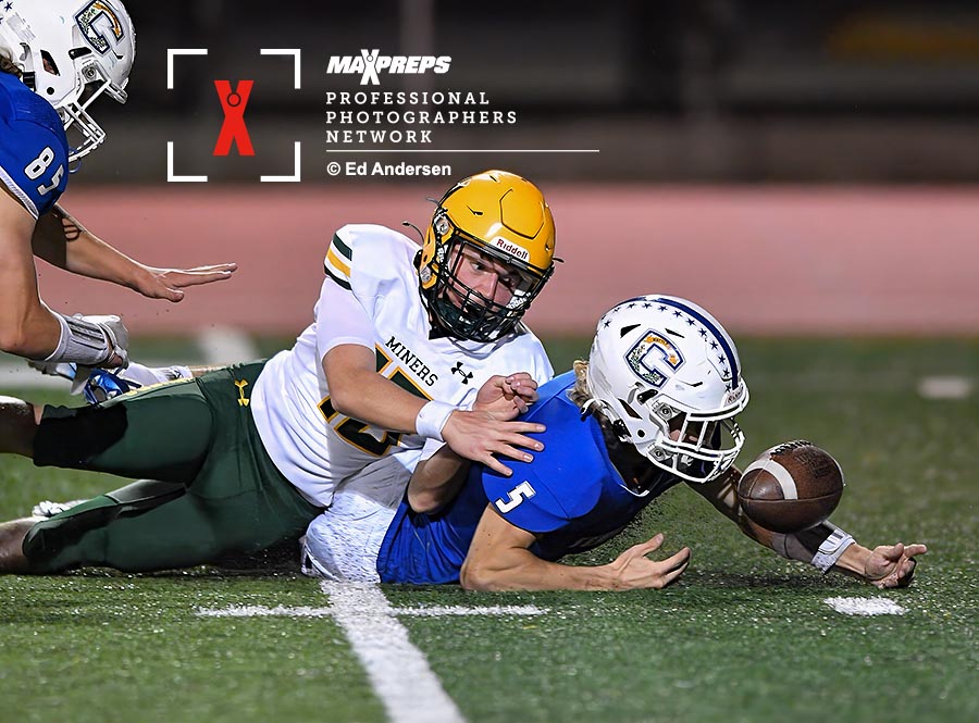 AndersenEd's tweet photo. Photos from the Bishop Manogue at Carson football game are now available for viewing and purchasing on CBS MaxPreps. For all photos, follow the link: https://t.co/Nq9i0xgX9K @ManogueFB @BishopManogue48 @CarsonSenators @RGJPreps @BattleBornPreps @NIAASports @NorthernNVPreps https://t.co/bC3A5RNVGo