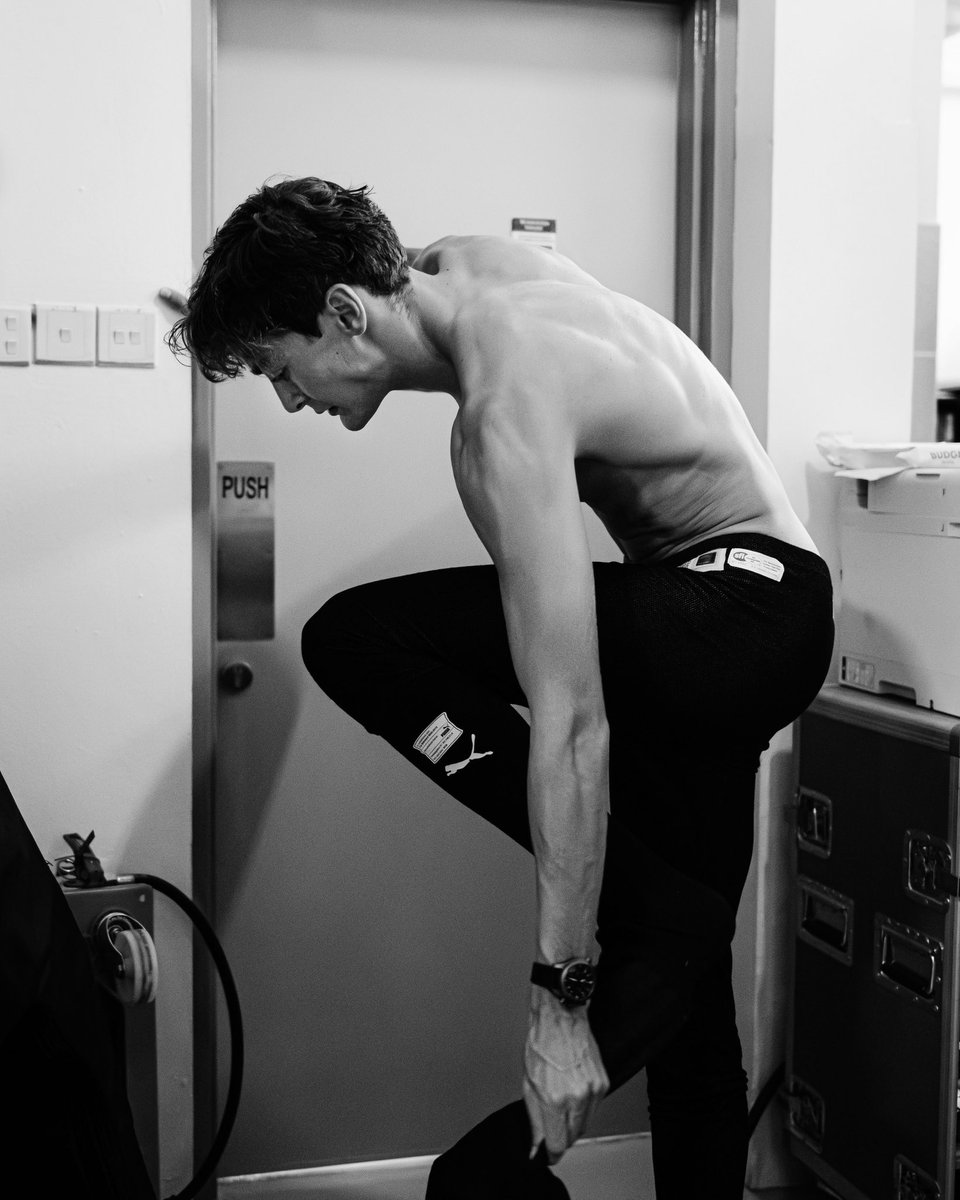 Heartbreaking end to the race. We went bold and it so nearly paid off, but it’s these tiny margins that make the difference between victory and defeat. Proud of the team tonight and gutted I didn’t deliver the result they deserved. I’ll be back stronger.