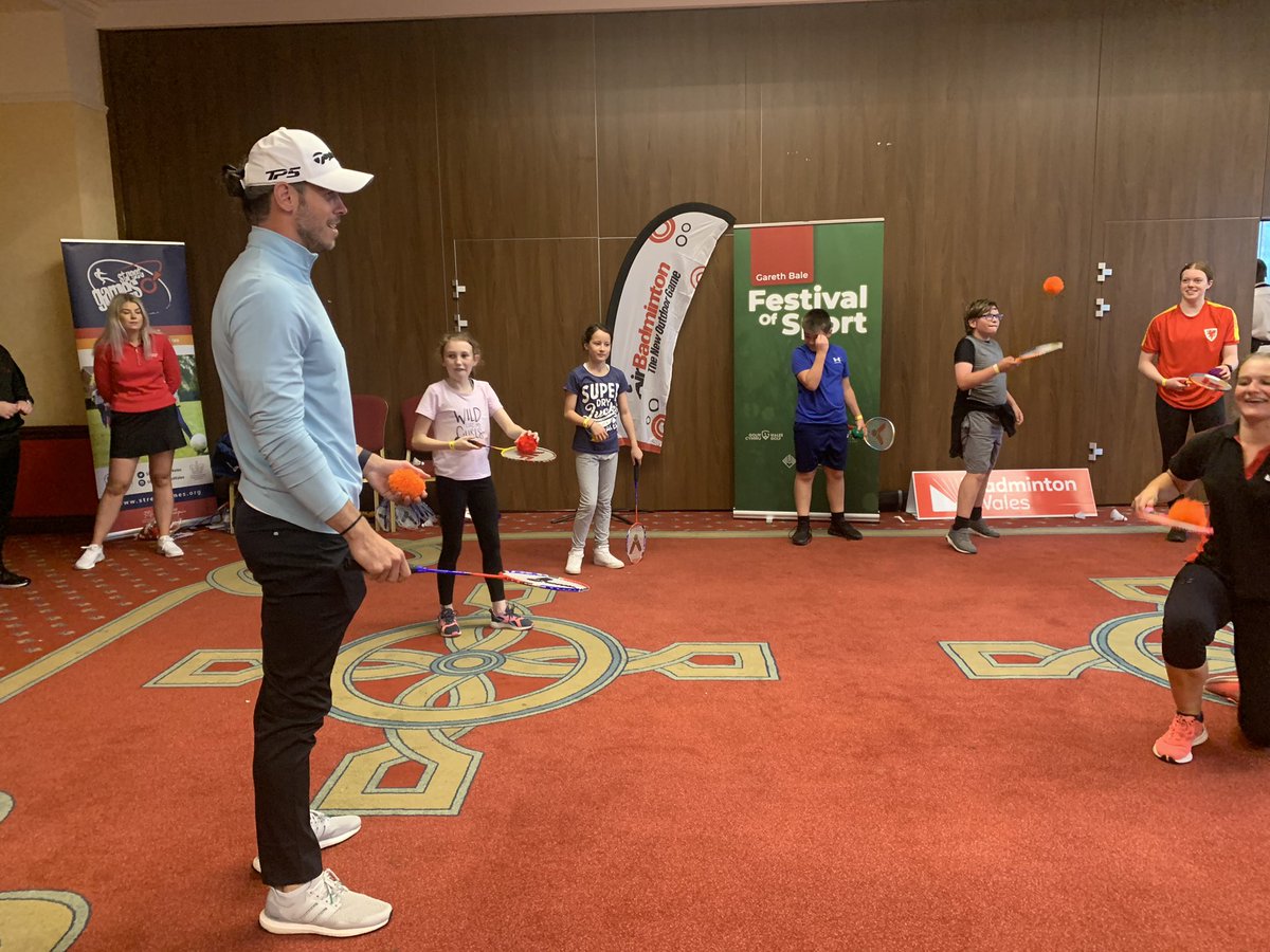 We had a great time at the <a href="/GarethBale11/">Gareth Bale</a> sports festival today. Lots of taster sessions for our young people. Thanks @StreetGameWales <a href="/BowlsWales/">BowlsWales</a> <a href="/BadmintonWales/">Badminton Cymru | Wales</a> <a href="/cyclingwales/">cyclingwales.com</a> <a href="/FAWales/">FA WALES</a>