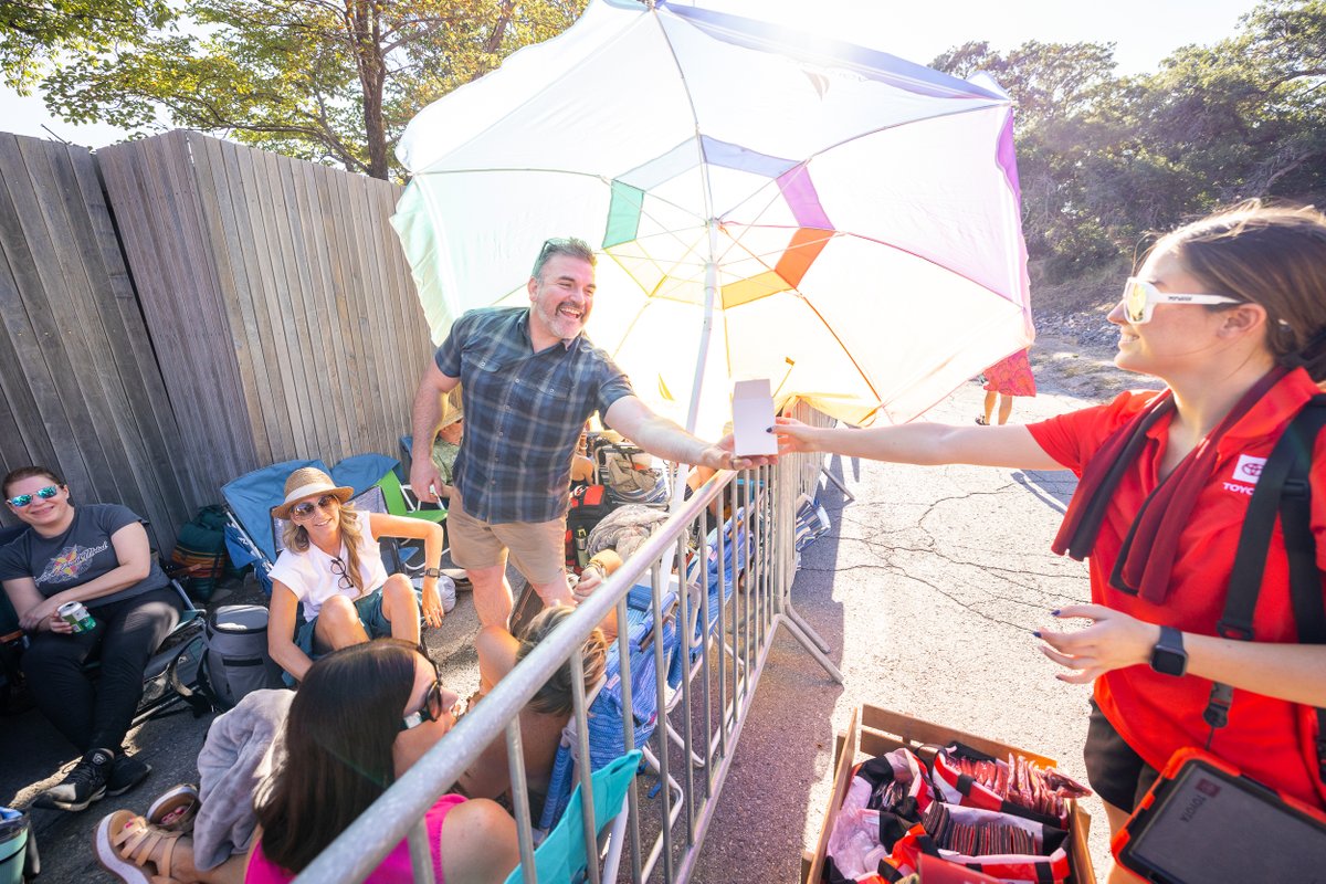 DragonfliMedia's tweet photo. Red Butte Concerts are a staple of summer in Salt Lake City. While concert-goers wait for the gates to open, our team engages with the audience and generates leads for the Utah Toyota Dealers Association. https://t.co/R1MLUopHBp