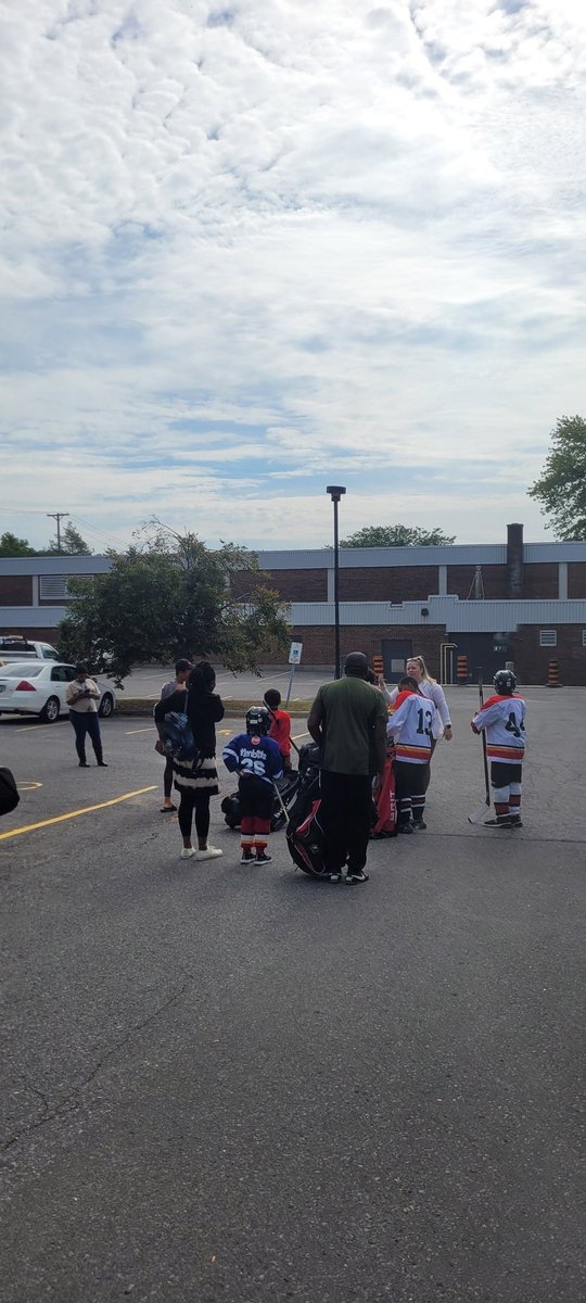 Today was a great day. 42 kids from <a href="/AfricanHockeyAH/">African Hockey Association</a> all got new equipment to get them ready for the season.  #GrassRootsHockey at its best.  Thx to Tristan and Candy for their assistance. The payment of smiles and hugs today make us want to do more. #equipment4kids