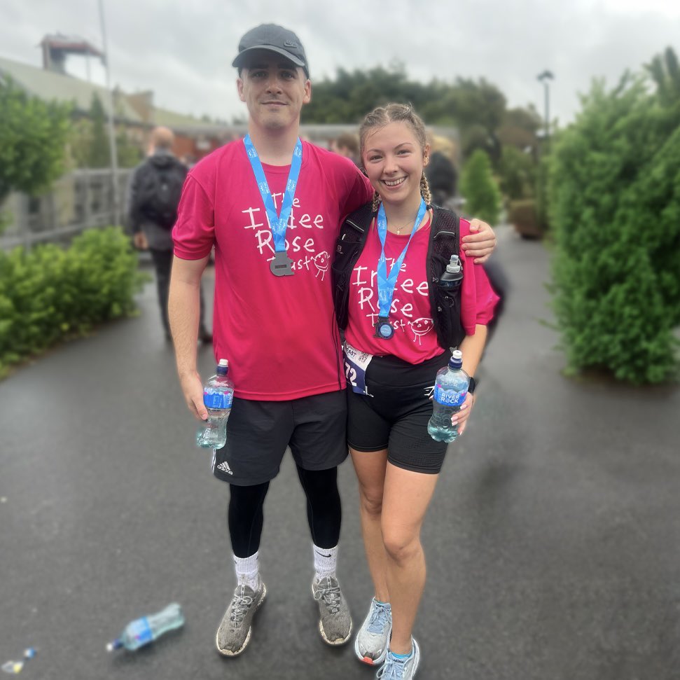 Belfast City Half Marathon ✅ 💖

1 year ago I could just about run for 20 minutes! An incredible amount raised for <a href="/indeerosetrust/">The Indee Rose Trust</a> 

Almost at the goal of £1000, if you have a few quid to spare please donate to an amazing cause!

👉🏼 gofundme.com/f/marathon-for….