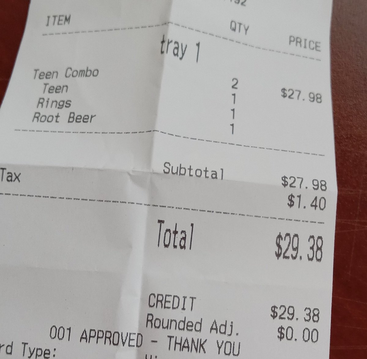 Had a craving for some junk food last night, so the wife and I made a trip to town. I wad not expecting this.