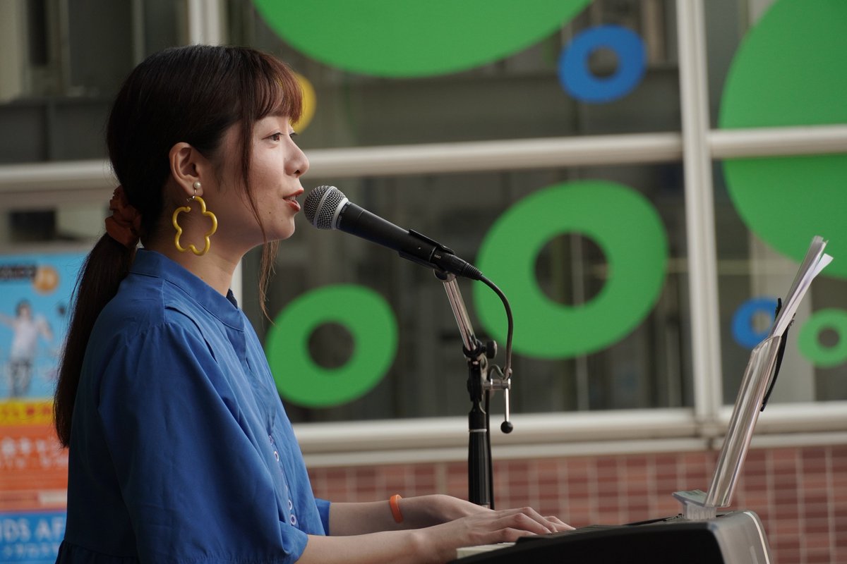 tacchaan's tweet image. #Utaco. さん "bono Weekend Music Live" #ボーノ相模大野【1】
初の場所でしたが、しっかりと周りの人々の耳を捉えていたように思えました。そしてホント楽しそうに歌っていましたね～♪
#ZVE10