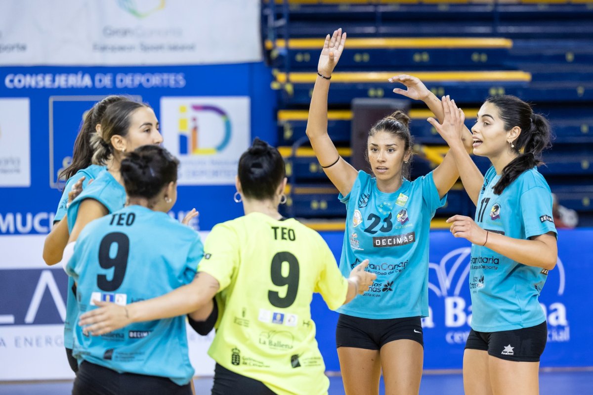 CVSayreMayserGC's tweet photo. 🔛🏐 Torneo Internacional Sayre @CCLaBallena
#Clasificación
🥇Hidramar Gran Canaria
🥈CV Sayre Centro Comercial La Ballena
🥉CV Tenerife Libby´s
4️⃣ Heidelberg Volkwagen
5️⃣ Santa Cruz Cuesta Piedra
6️⃣ CV Afturelding 🇮🇸
@FCANVB
@RFEVB
#GranCanaria #CCLaBallena https://t.co/jqH6tGRMcG
