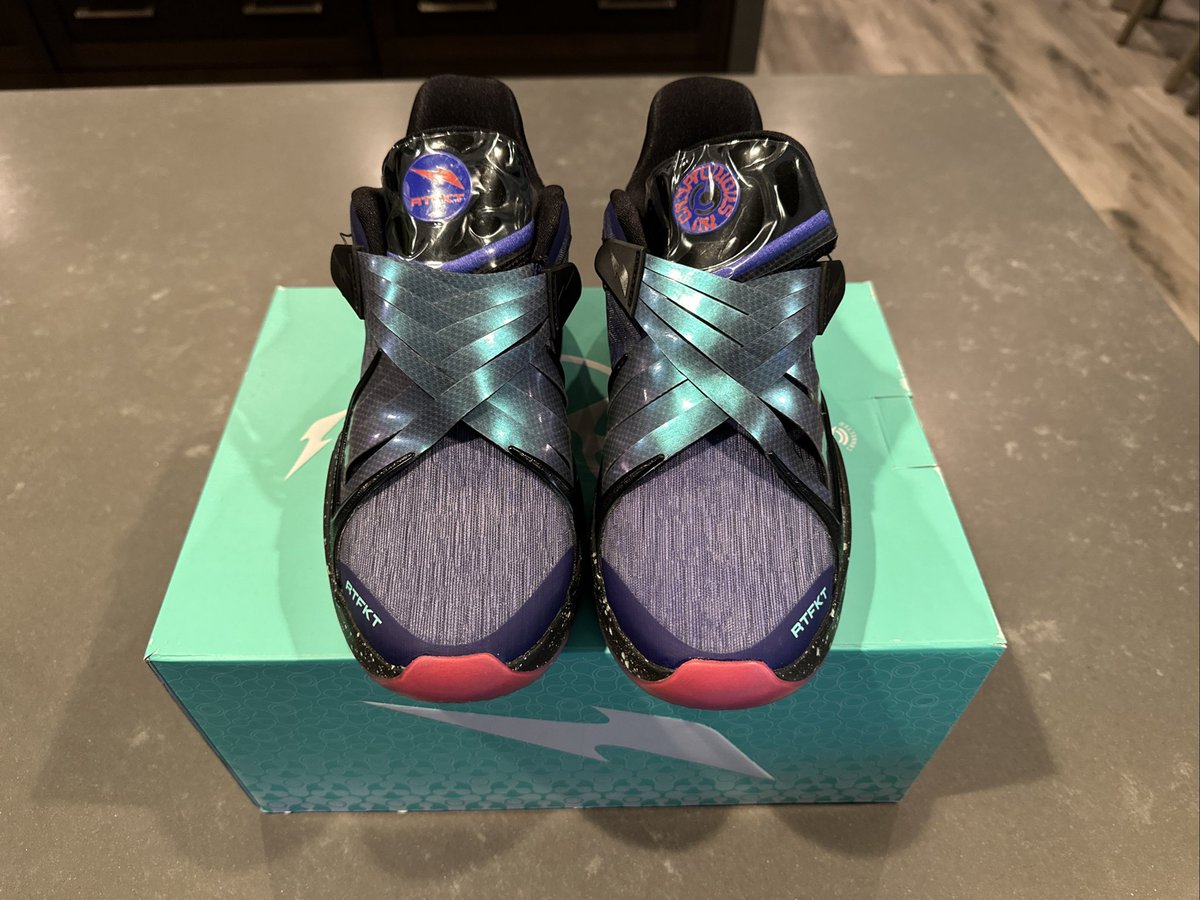 KH89561856's tweet photo. Space Matter Cryptokicks iRL arrived! Love ‘em so much I’m scared to wear them! @RTFKT @Nike #cryptokicksiRL @takashipom #clonex https://t.co/49MFGjznx8