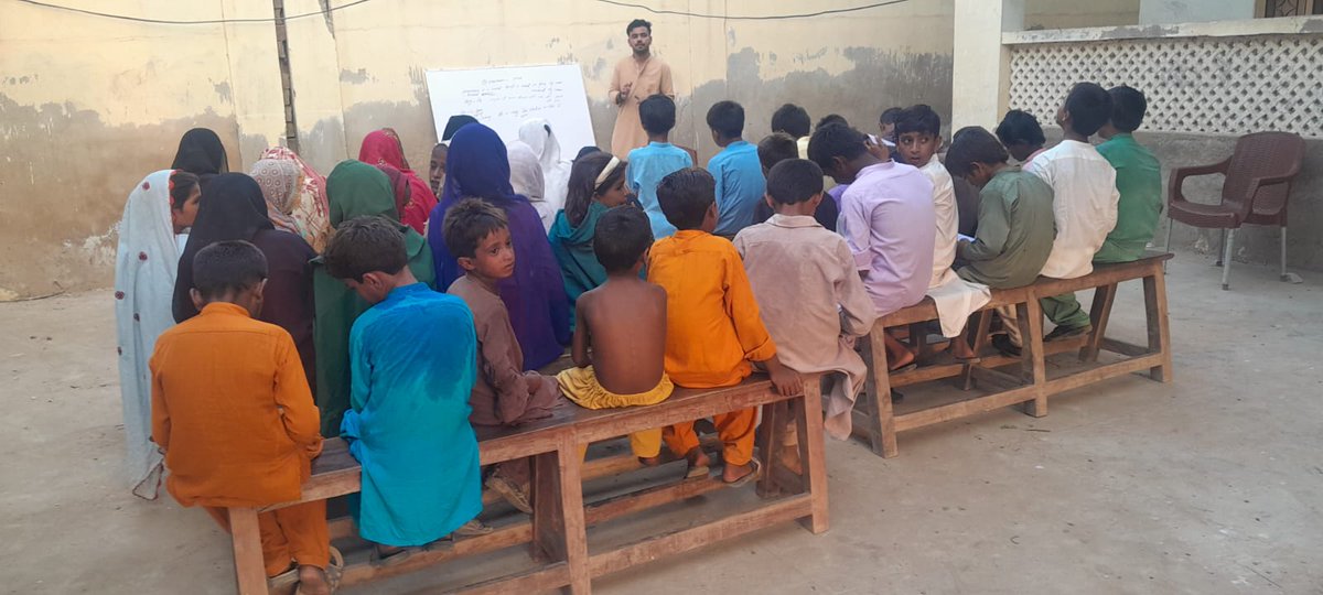 sscsindh's tweet photo. Sindh Students Council held a "Free English Class" in village 21st Dadh, Sakrand. Students were taught "Verb and its types". Number of students from village attended the class. https://t.co/y5xwbJnqBN