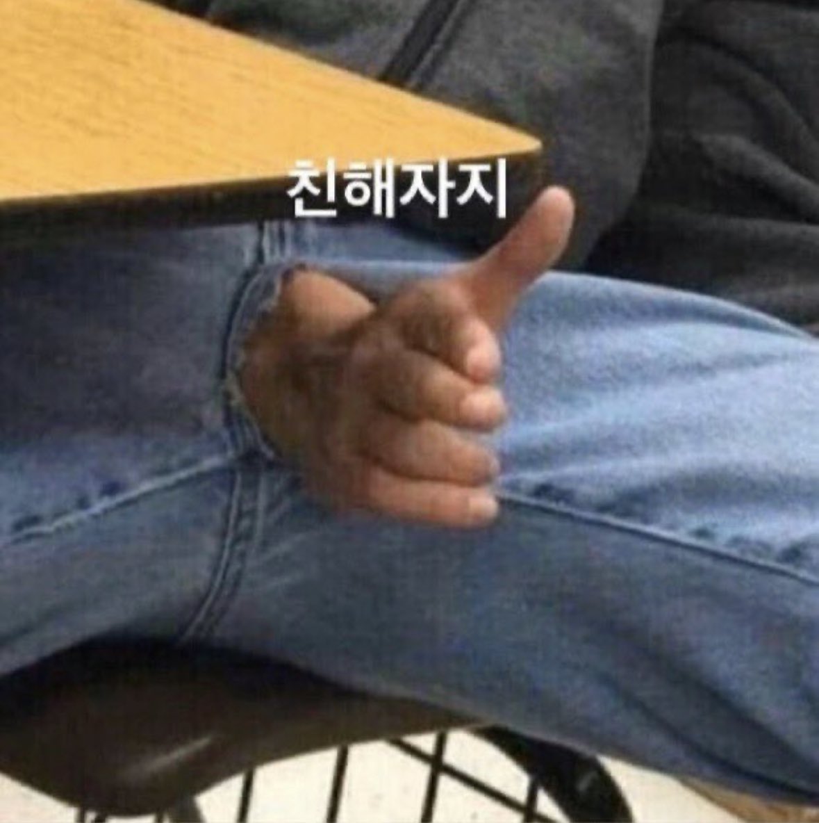 ccrid_'s tweet photo. 잘 생, 몸 좋음, 왕꼬추, 강직도 피부 좋고, 엉덩이 어깨 예쁨. 심지어 삽입시오후키 부르르 쌉가능. 소설 같은 이 스펙 자랑 좀 하게 DM 하자아

#오프 #디그레이더 #스팽커 #건오 #서울오프 #잠실 #강남 #성수 https://t.co/PQ7cxc2JcB