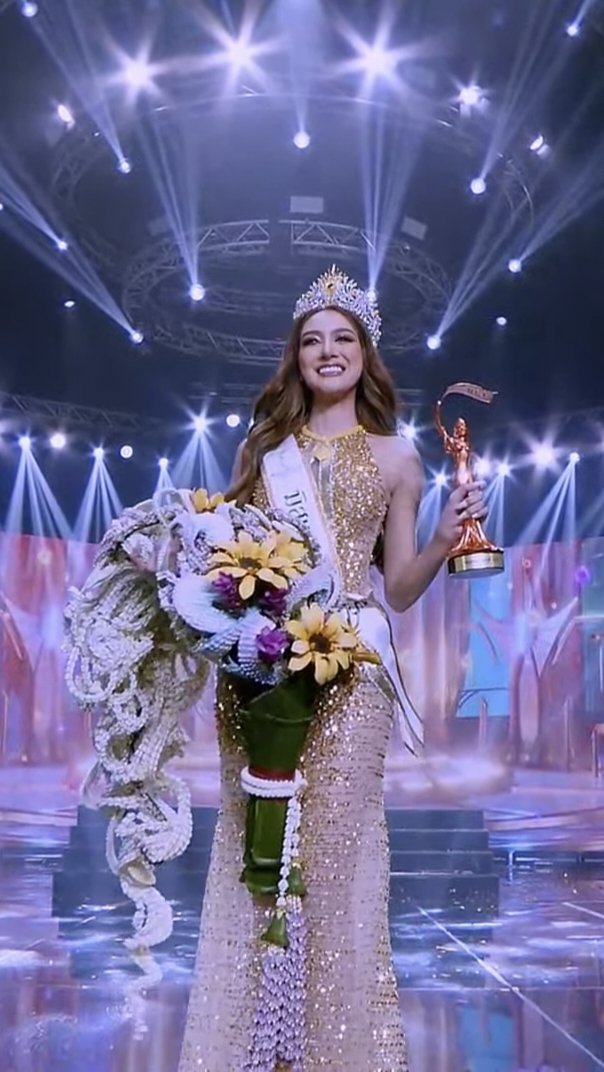cha3xbelita's tweet image. Ikaw ang una kong finollow na  2024 candidate since February. Nakita ko determination and hardwork from every live campaign, you did your absolute best. You reap what you sow. Congratulations MAPRANG Miss Grand Saraburi 2024! #HakotAward #Maprang #FinalMissgrandSBR2024