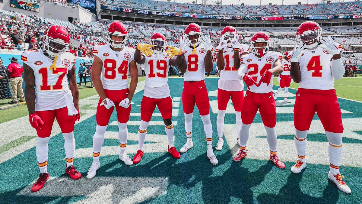 Chiefs's tweet photo. Full steam ahead 🚂 https://t.co/cifSSAgtvF