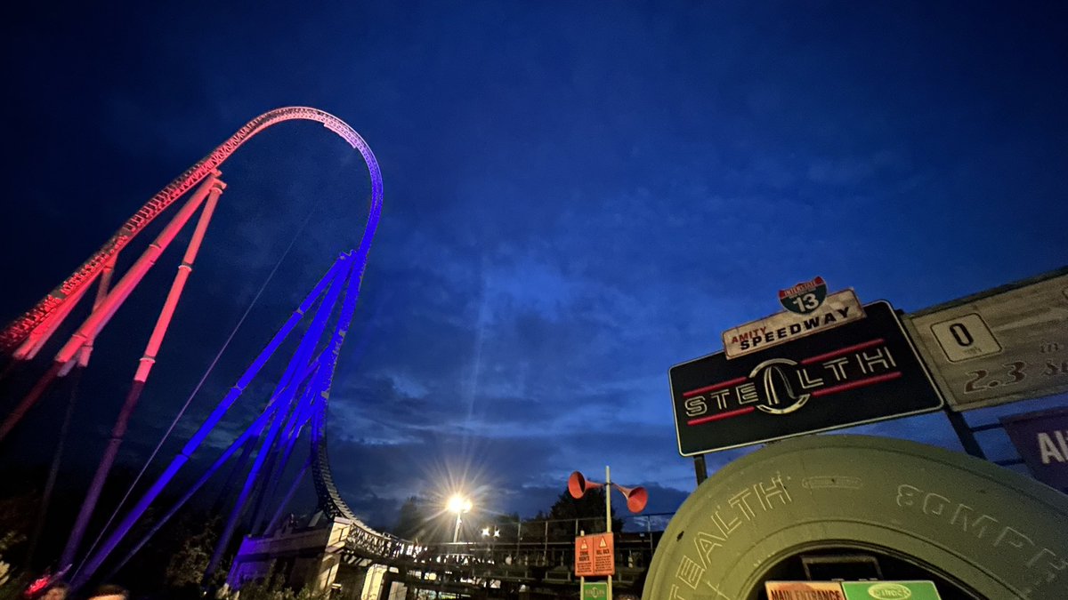 themeparkjay_'s tweet image. Once again another amazing @AttractionSc event yesterday! Great to hear about Ghost Train, have ERT on Stealth and go BTS of The Walking Dead. Great team and another day to remember #ASEvents #SouthernScreamer