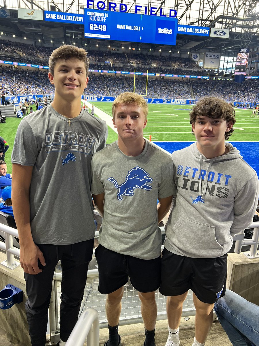 ACBGoGreen's tweet photo. #OnePride 
@ChaseSchwierki1 @JaxonLippert @RyanBoyce1 
@WLWestern_FB https://t.co/1hOXb0gSPn