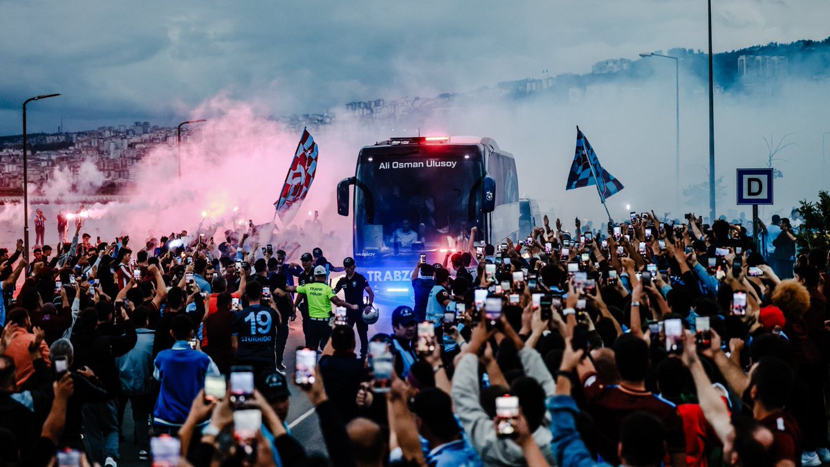 muratarsln28's tweet photo. Selamün aleyküm ❤️💙 https://t.co/ewEHxdi2V3