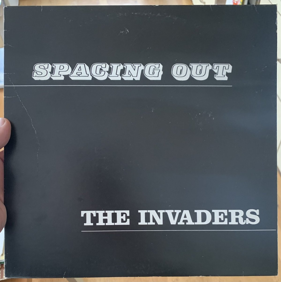 DubsDigs's tweet image. Hiding in a sea of Perry Comos and James Lasts was this little beauty this morning.

Reissue obviously.