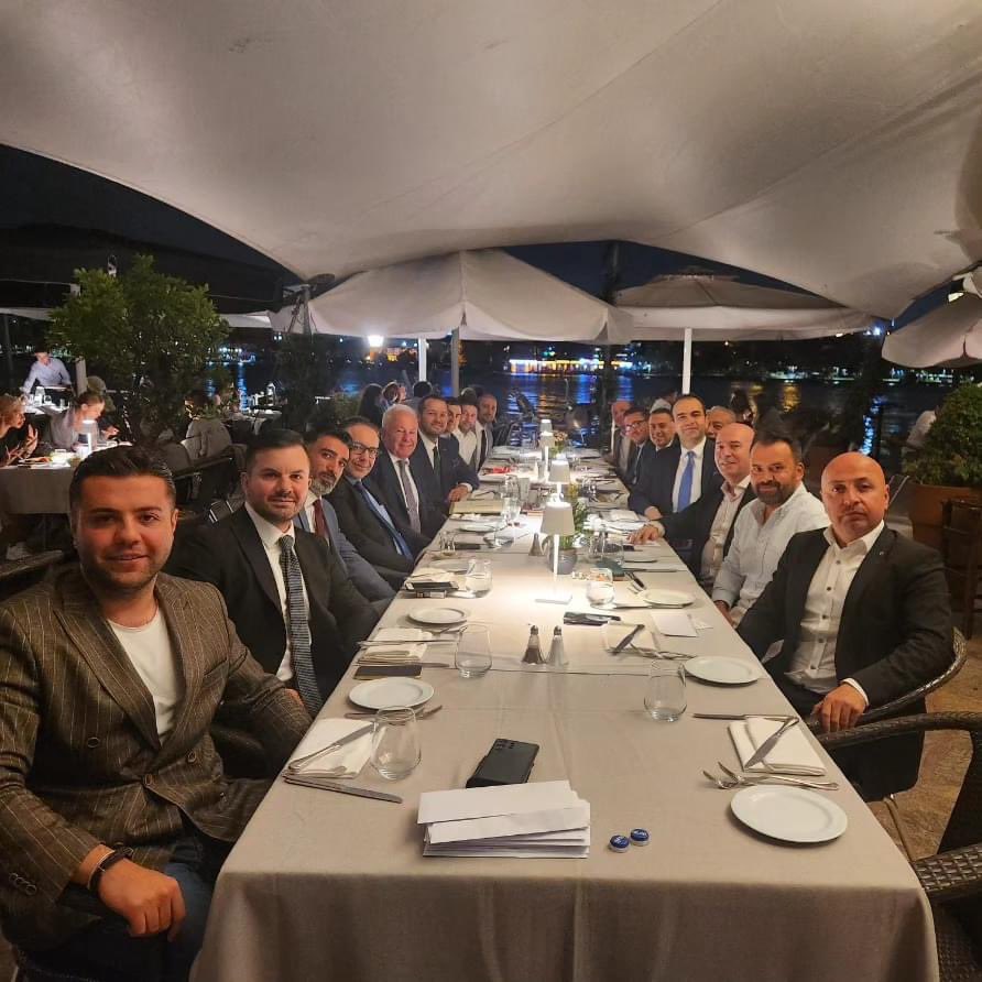 DogusGulp's tweet photo. DTIK - Dünya Türk İş Konseyi 10. Genel Kurulunda rekor üye sayısıyla Ukrayna Başkanlığı ve 12 ülkeden oluşan Avrasya Komitesi Başkanlığına seçilen Ayhan Akbaba’yı tebrik ederim. Zorlu görevde hepimizin yolu muvaffak olsun. https://t.co/nI7IvKTTaA