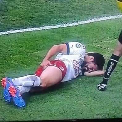 BullyingFutbol's tweet photo. Así amanecieron todos los chivahermanos. https://t.co/1bcZujUev2