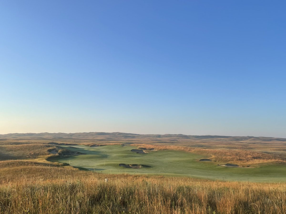 Andrew_Getty's tweet photo. September in the sandhills https://t.co/JtOhM8Lgxz