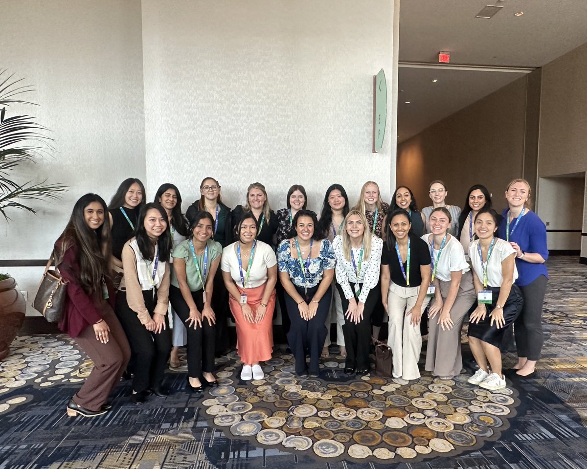 Texas A&amp;M School of Medicine representing at ACOG District XI meeting in Houston! 🤗 Awesome weekend presenting my research and meeting so many incredible people in the field. <a href="/ACOGDXI/">ACOG District XI (Texas)</a>