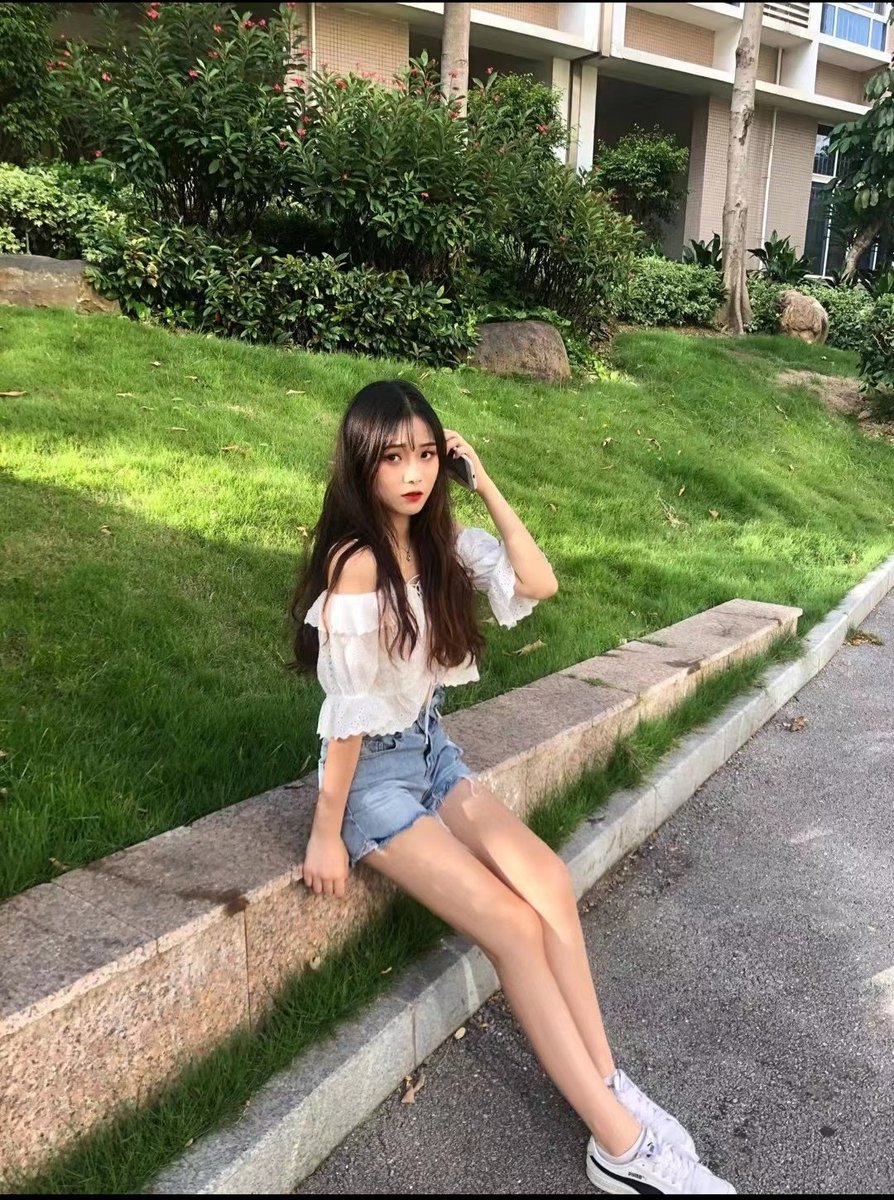 HadzrinR's tweet photo. Q:644556184 V:lmm40709 纸飞机:  https://t.co/fnyBOQs9Bh  #上海线下 #上海约啪 #上海喝茶 #上海兼职 #上海楼凤 https://t.co/iZK5haQjVd