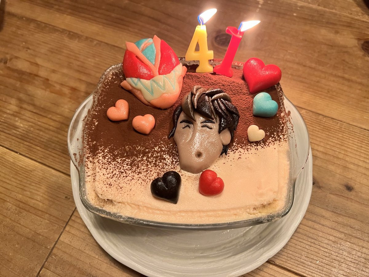 yuya_nawata's tweet photo. お祝いメッセージありがとうございました！！

私は本当に幸せです☺️✨
 
永瀬さんにも前祝いして頂き、こんな素敵なお料理とケーキをご用意して頂きました✨凄すぎません？！本当にありがとうございました！もちろん全て美味しくて最高😭✨ご馳走様でした！
また鶏あえずにお伺いさせて頂きます！ https://t.co/HhC5mHNO7e