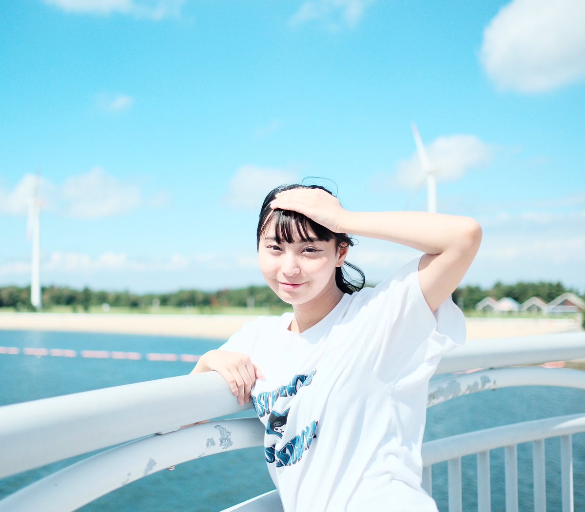 8841_rinrin's tweet photo. 夏最後の撮影😌
仲良しな方に撮って頂きました。
 #被写体  #撮影  #ポートレート  #ポートレートが好きな人と繋がりたい  #ポートレートモデル  #ポートレート夏  #ポートレート撮影  #ポートレート好きな人と繫がりたい  #ポートレートシリーズ  #海  #ポートレート海 @g_c_archive https://t.co/JyzMMNget3
