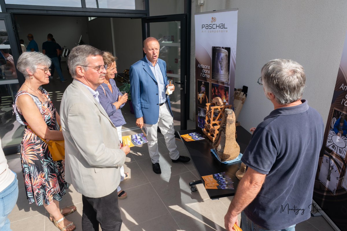 hautsdefrance's tweet photo. Hier, la Région #hautsdefrance était présente à #Rinxent pour la cérémonie de fin de travaux de son église. https://t.co/w6WhusOFzq