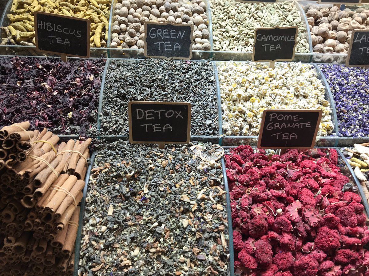 Davestravelworl's tweet photo. Grand Bazaar, Istanbul, Turkey, #bloggershutrt #theclqrt  #bloggersdreamrt #bloggerstribe @bloggershut @_teamblogger #teamblogger #MustSeeSightsinIstanbul #GrandBazaarIstanbul #GrandBazaar #Istanbul #WhattoseeinIstanbul #SightseeinginIstanbul #SpiceMarket #Spices https://t.co/4xU2sjZMeS
