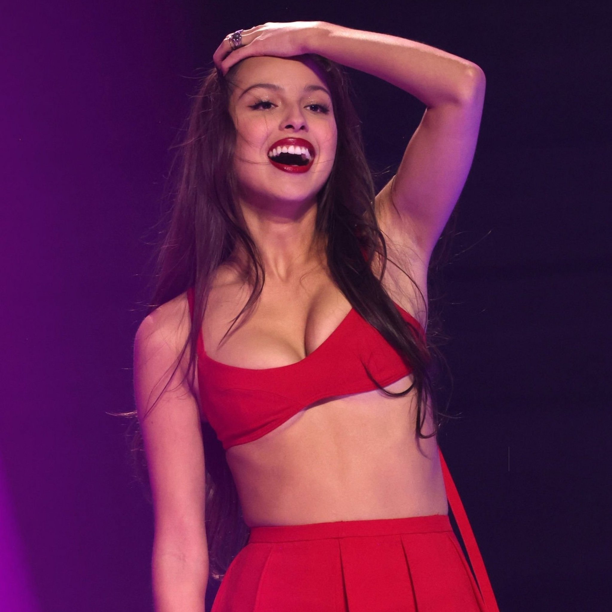 F6Pgm39WQAEixD2?format=jpg&name=large